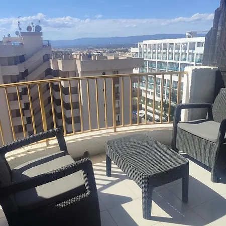 Estudio Atico Con Piscina 